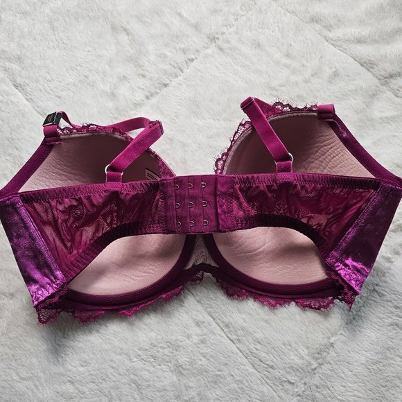 Victoria's Secret Dream Angels Lined Demi Eyelash Lace and Velvet Bra 36DDD NWT - Picture 4 of 9